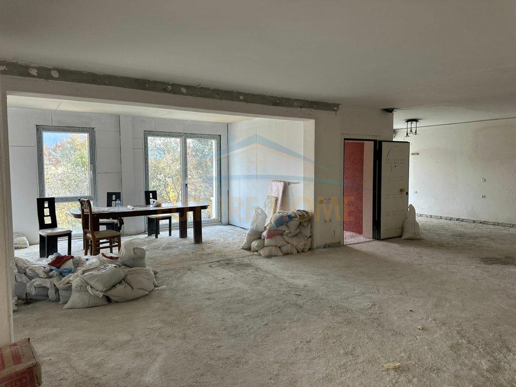 0683487469 Qera, Vilë 5-Katëshe, Kodra e Diellit 2