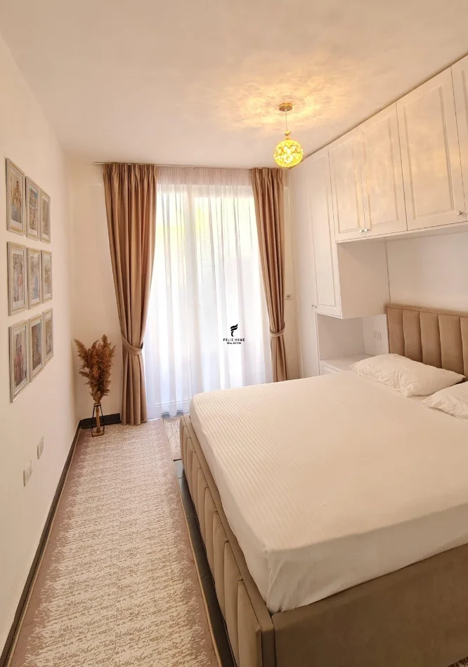 Tirane, vendesi appartamento 1+1 Piano 3, 72 m² 104.000 € (SHKOZE)