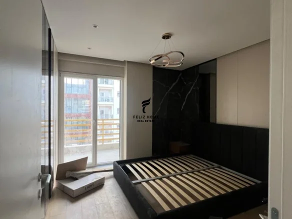 Tirana, for Sale 3+1 Apartment with Balcony, 4th Floor, 141 m², €325,000 (LAPRAKE)