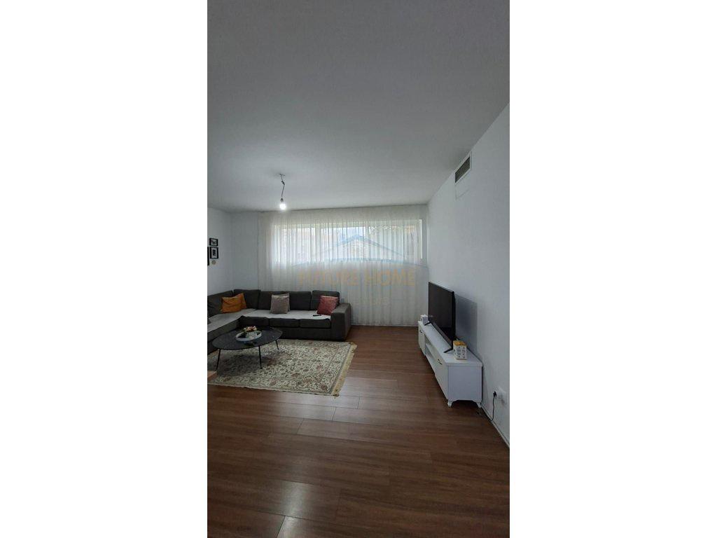 0692268458 Vendita, Villa a 3 piani, Città degli Studenti, Tirana