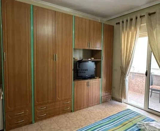 Tirane, vendesi appartamento 2+1 Piano 3, 132 m² 240.000 € (VASIL SHANTO)