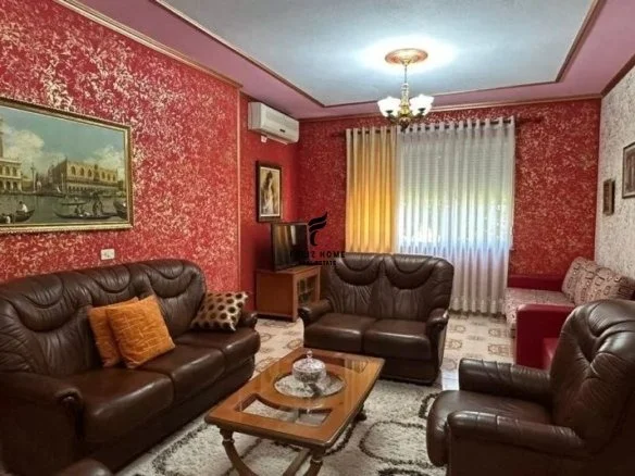 Tirane, shitet apartament 2+1 Kati 3, 132 m² 240.000 € (VASIL SHANTO)