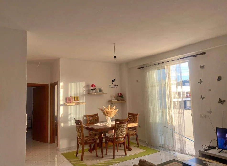 Tirane, Apartment for Rent 2+1, 8th Floor, 90 m², €450 (Yzberisht)