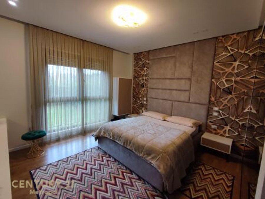 APARTMENT 2+1+PARKING+YARD, DRY LAKE!