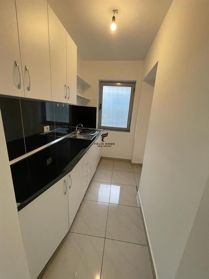 ZYRE ME QERA 100M2 MINE PEZA 800 EURO