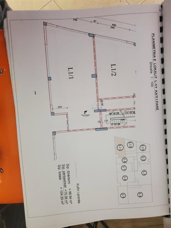 ZYRE ME QERA 300 M2 KOMUNA E PARISIT 2.400 EURO
