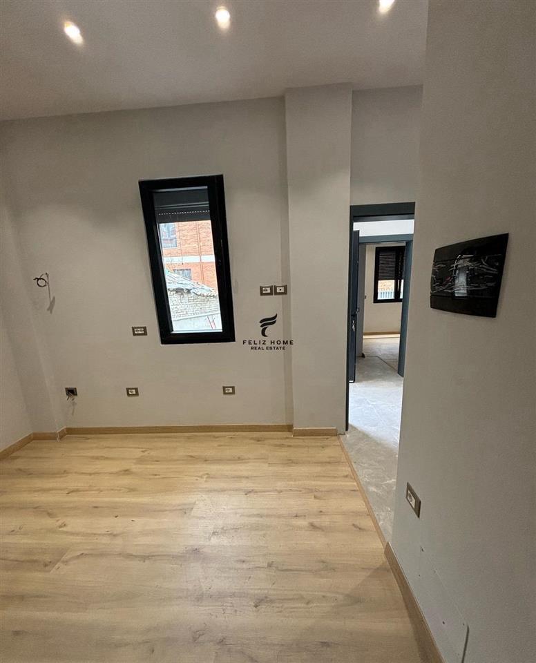 Apartment for Sale, 80 m², City Center, 110,000 LEKE