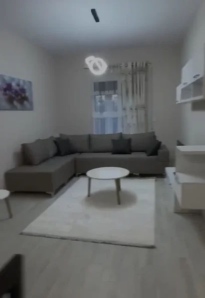 Tirane, affitto appartamento 1+1 Piano 1, 74 m² 500 € (ASTIR)