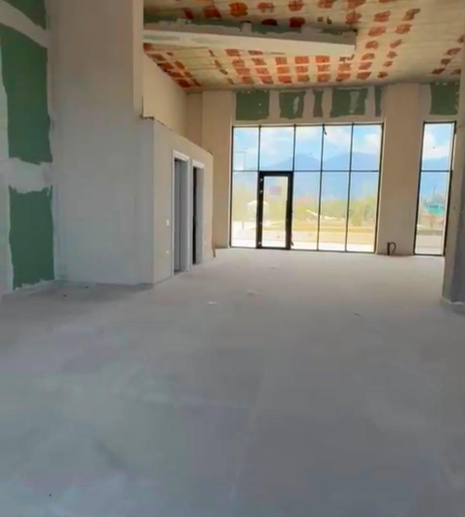 🏢Ambient Biznesi Premium ME QERA– Pranë Stacionit të Trenit