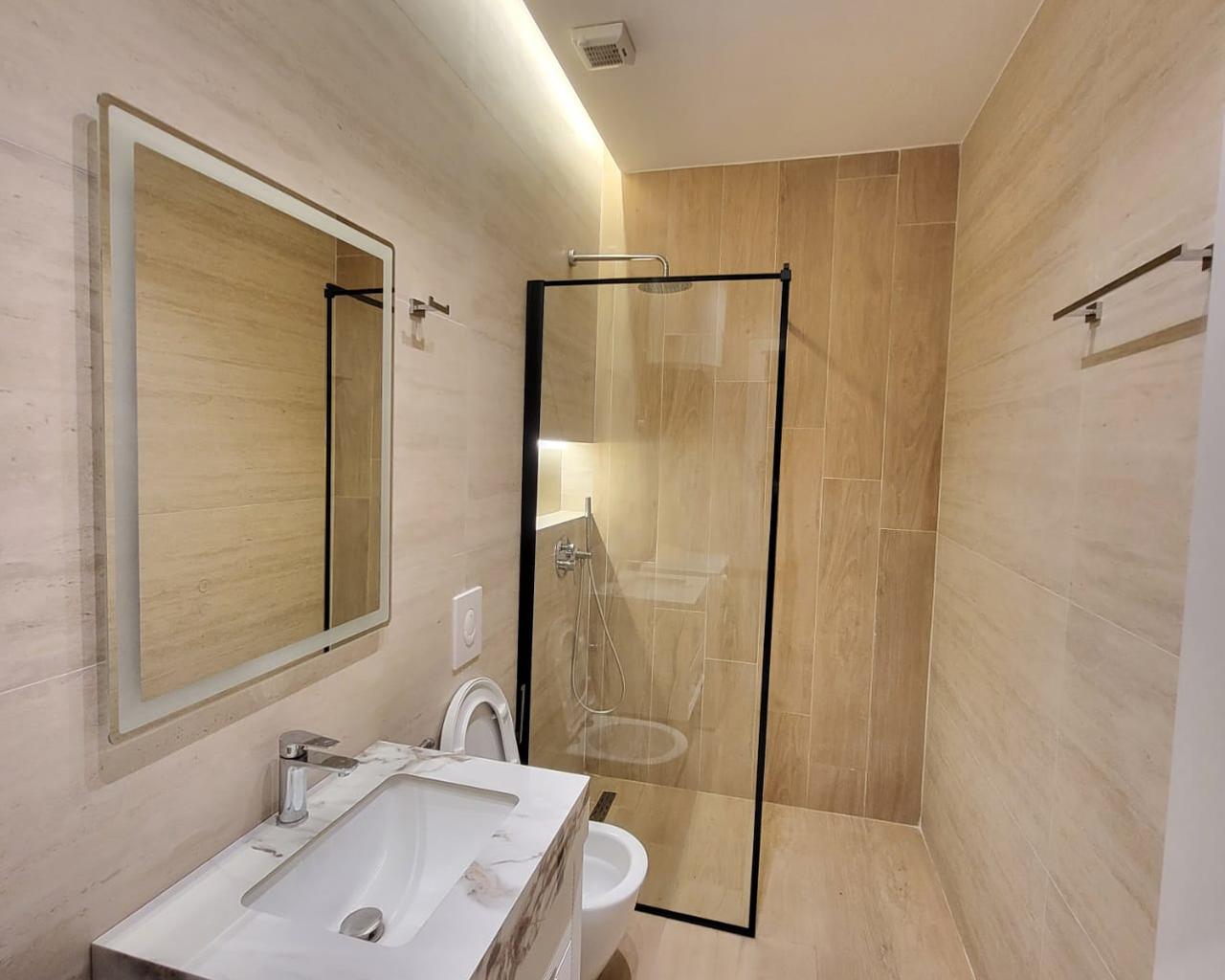 🏡 Shitet Apartament 1+1 – Liqeni i Thatë, Tiranë 📍