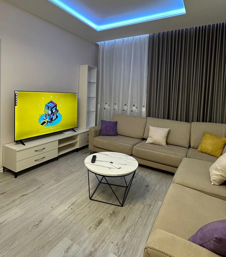 🏡 Jepet me Qira Apartament 1+1 | Rruga Riza Cerova, Tiranë