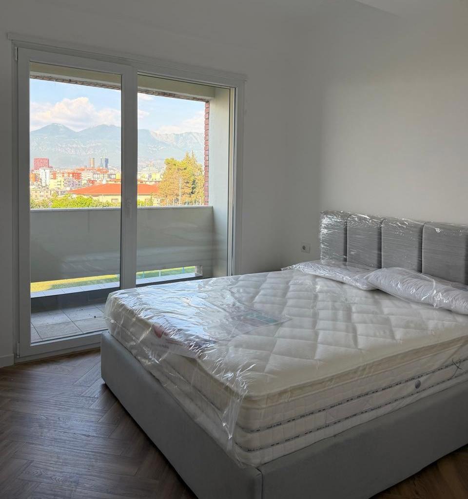 🏡 Jepet me Qira Apartament 1+1 + Post Parkimi tek Golden Pa