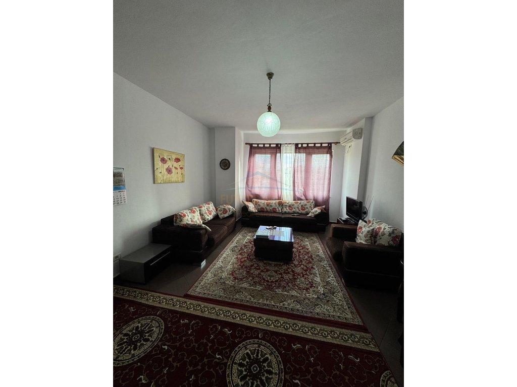 0683487469 Qera , Apartament 1+1 , Rruga Mine Peza , Tiranë