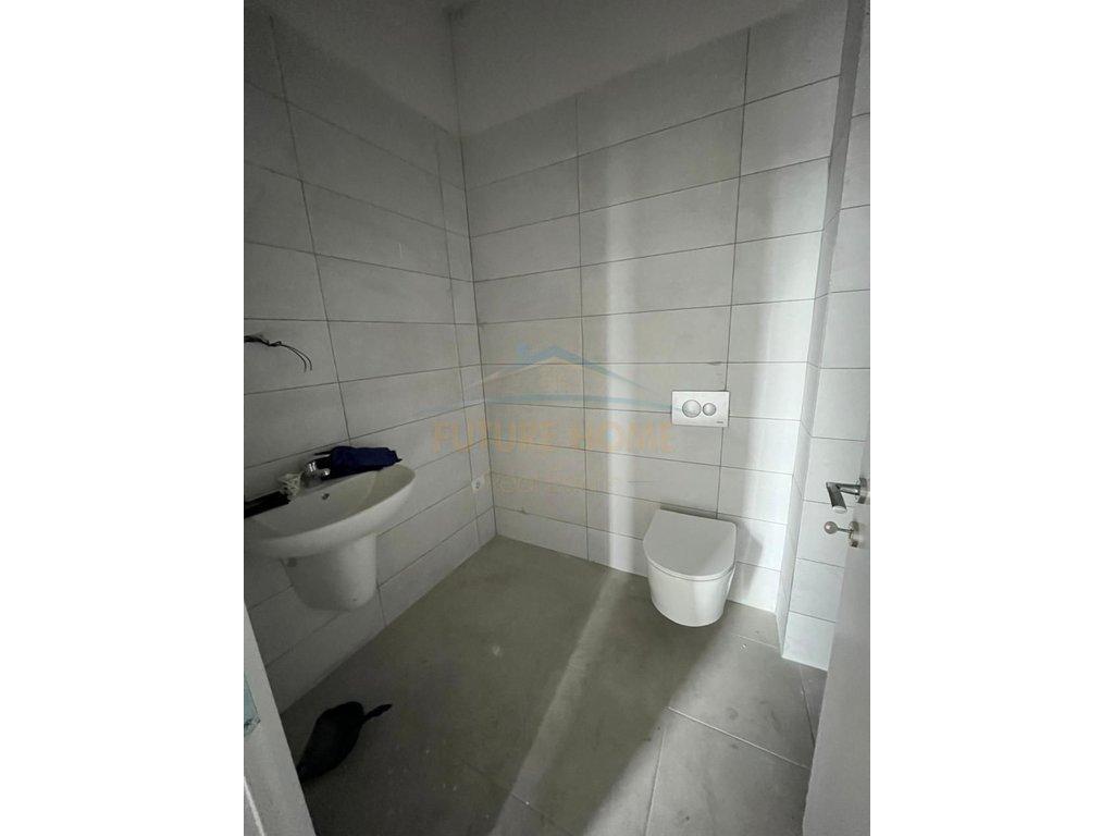 0694738665 Vendesi, Appartamento 2+1+2, Complesso Henke, Tirana
