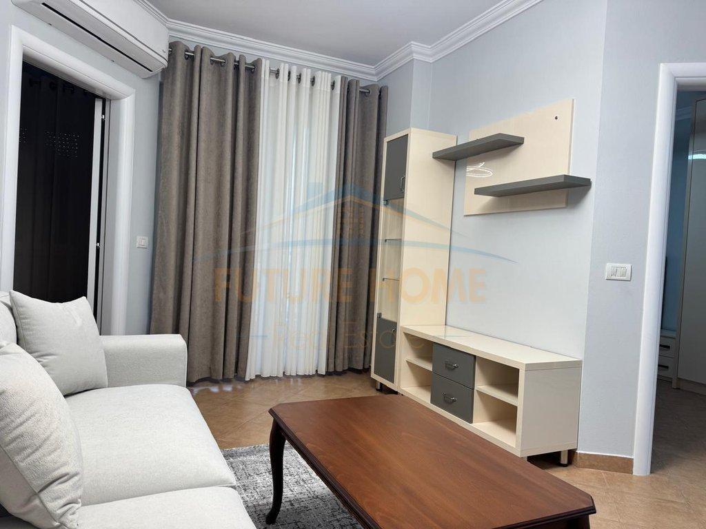 0694603851,Qira, Apartament 2+1, Rruga e Kavajës, Tiranë