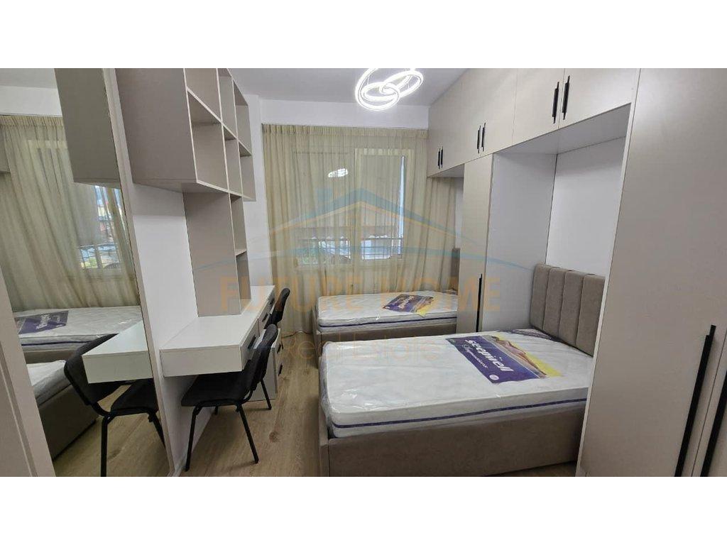 0683487469 Appartamento 2+1+Deposito, Kika 3, Comune di Parigi