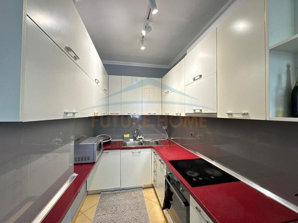 0692268458 Shitet, Apartament 2+1, Yzberisht