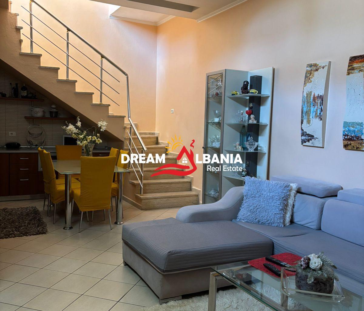 Jepet me Qera Vilë Duplex në Sauk (ID 4251455)