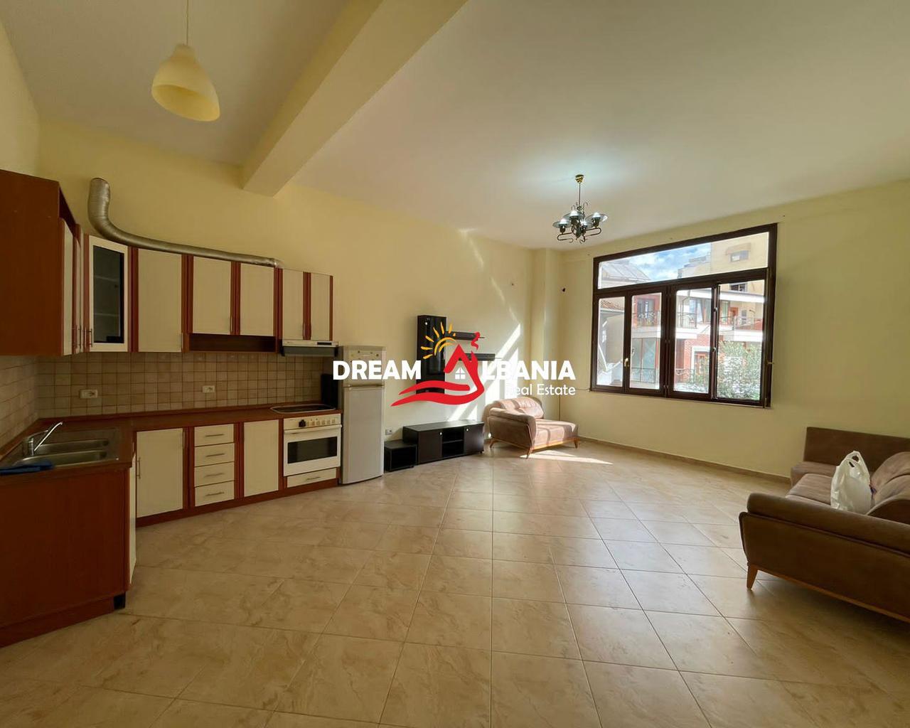Office Space for Rent near Komuna e Parisit (42611551)