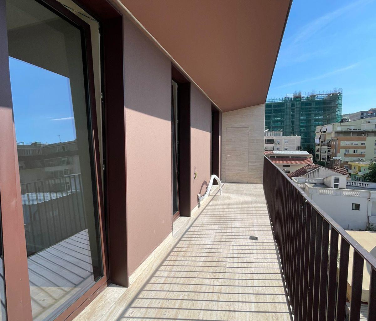 🏢✨ Jepet me Qira Zyrë tek Altana Residence – Parku Olimpik