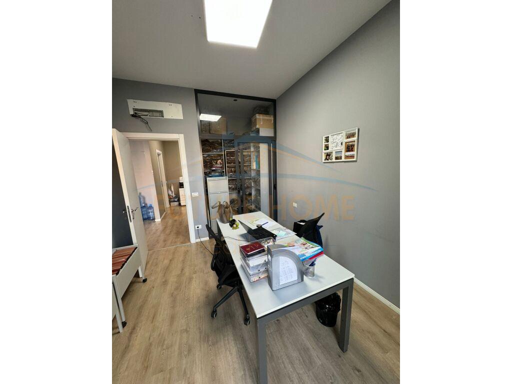 For Rent, Business Space, Unaza e Re