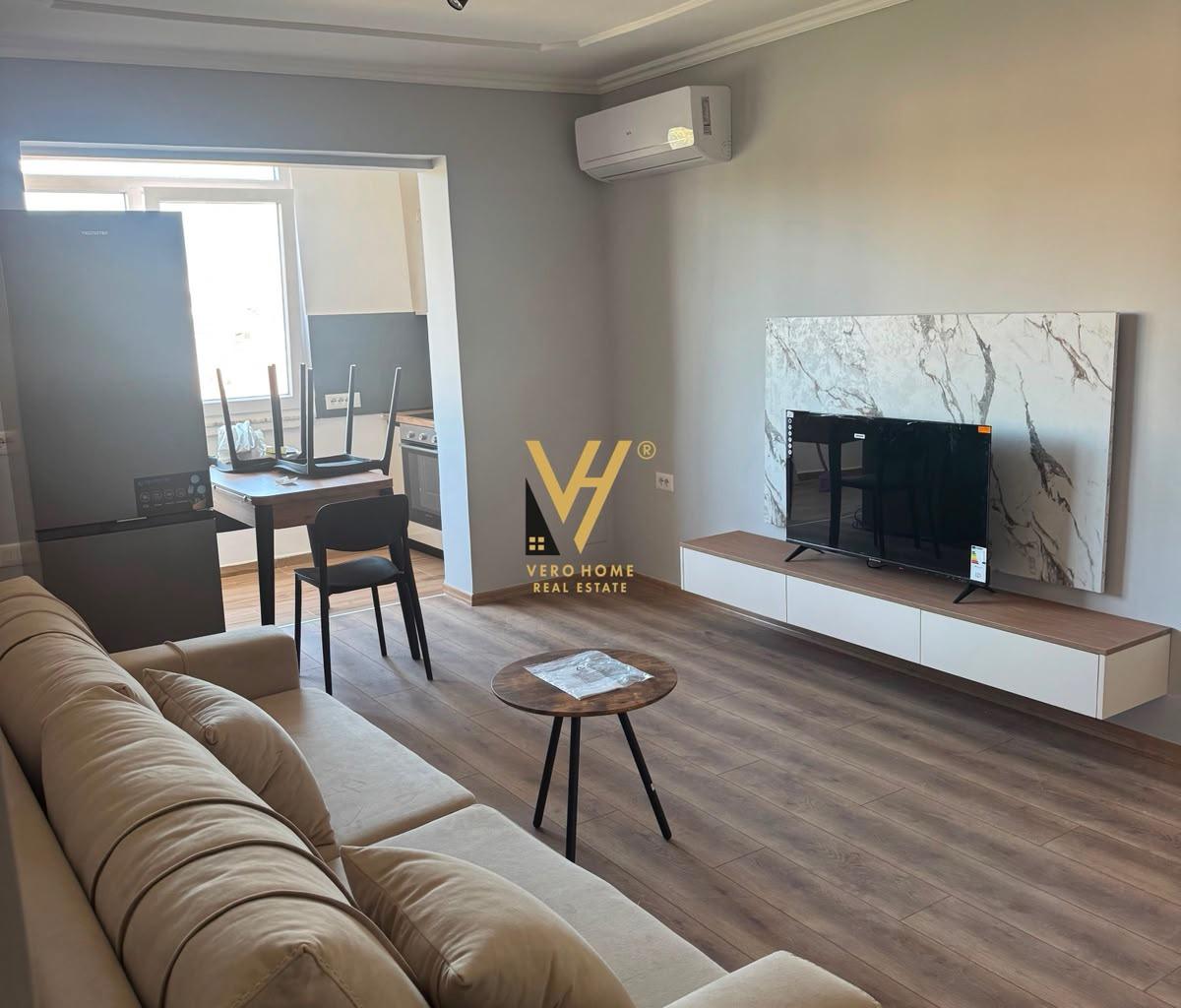 JEPET APARTAMENT 1+1+BLK ME QERA NE VASIL SHANTO 650 EURO