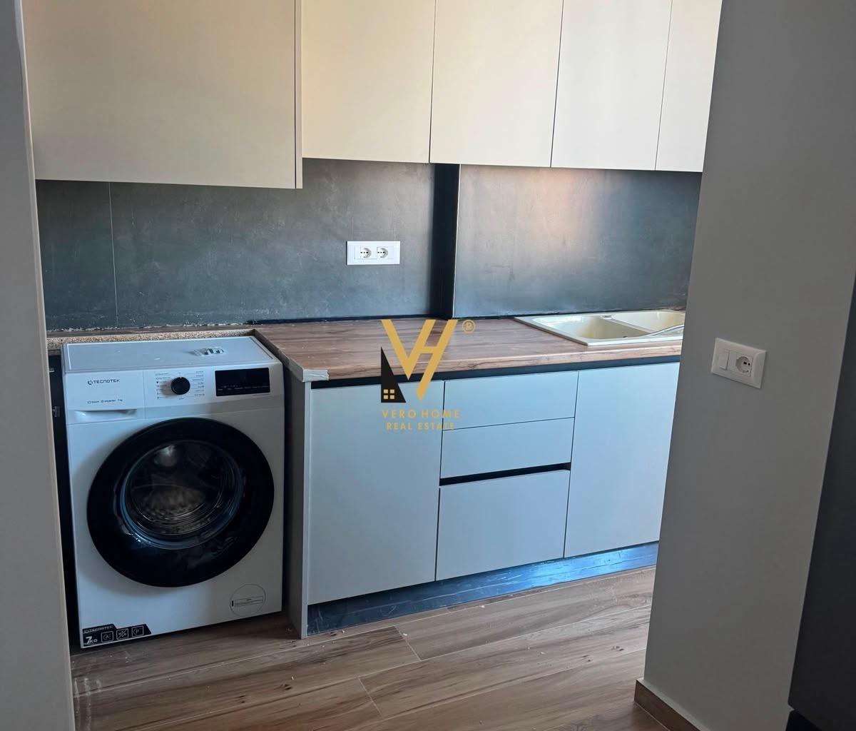 JEPET APARTAMENT 1+1+BLK ME QERA NE VASIL SHANTO 650 EURO