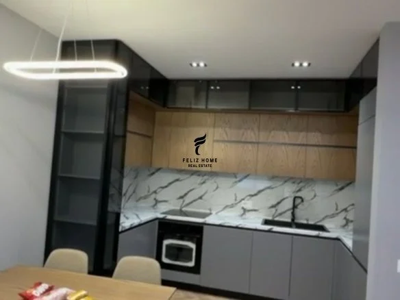 Tirane, vendesi appartamento 2+1 Piano 4, 107 m² 205.000 € (SHKOZE)
