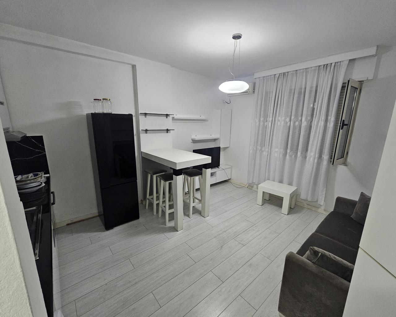Monolocali in vendita a Mbikalimi i Komunes, Eleonora
