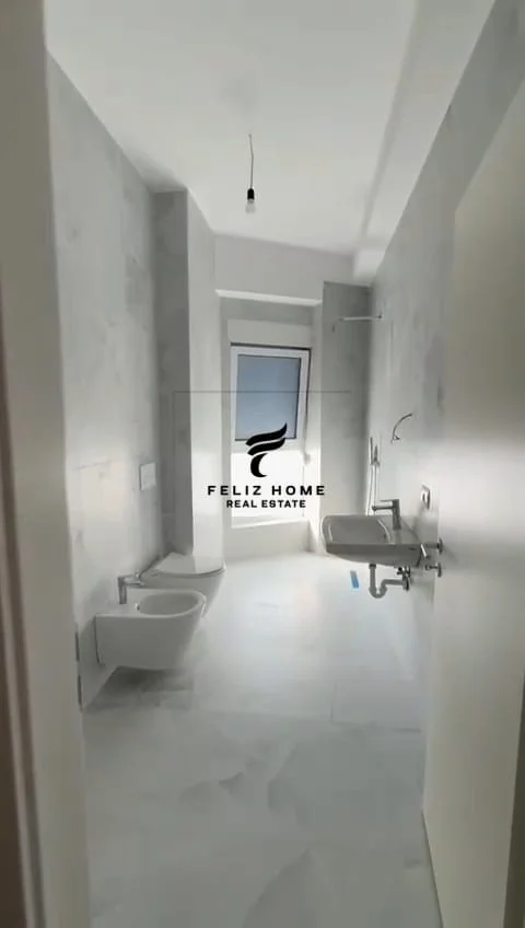 Tirane, vendesi appartamento 3+1+Balcone Piano 2, 105 m² 168.000 € (ALI DEMI)