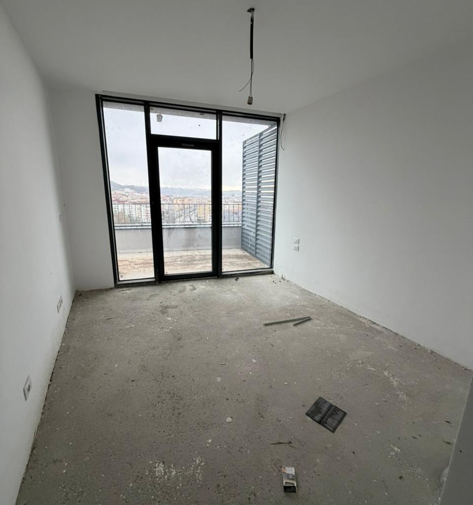 📌 SUPER PRICE – For Sale 2+1+2 Apartment at Lake View Residence
