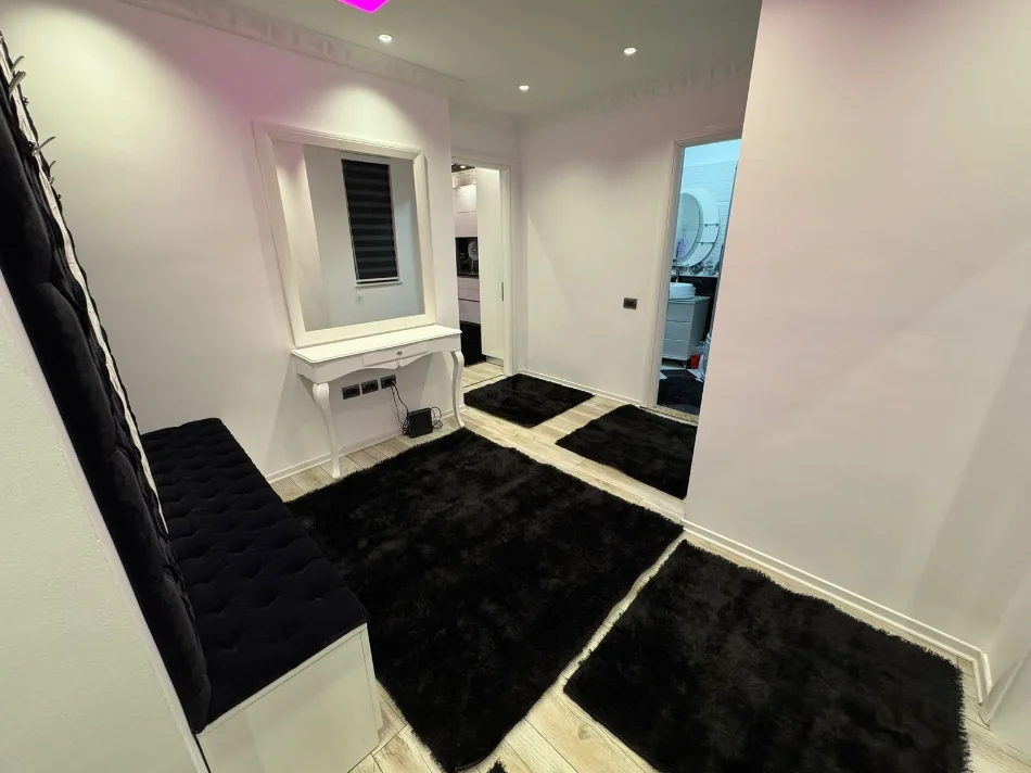 Tirane, vendesi appartamento 2+1 Piano 4, 90 m² 165.000 € (FRESKU)