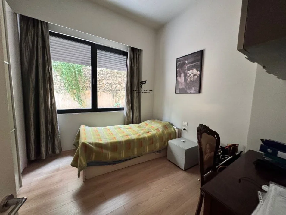 Tirane, appartamento in vendita 3+1 Piano 1, 150 m² 300.000 € (LIQUIDO CALDO)