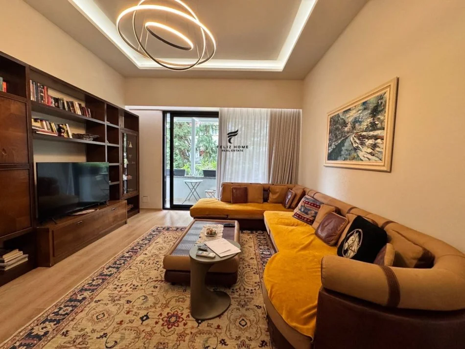 Tirane, appartamento in vendita 3+1 Piano 1, 150 m² 300.000 € (LIQUIDO CALDO)