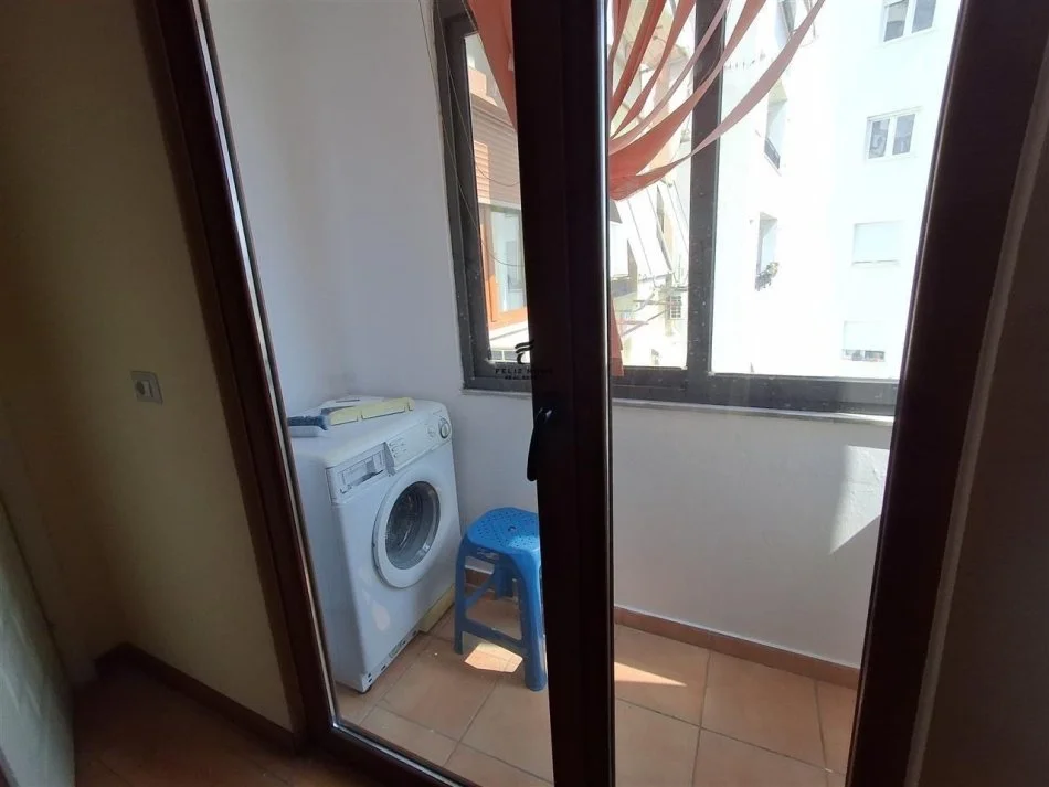 Tirane, vendesi appartamento 1+1 Piano 6, 80 m² 180.000 € (VIA SULEJMAN PASHA)