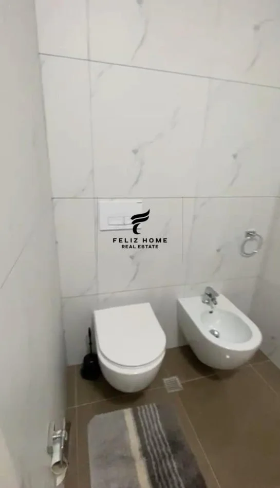 Tirane, vendesi appartamento 1+1 Piano 6, 60 m² (21 Dicembre)