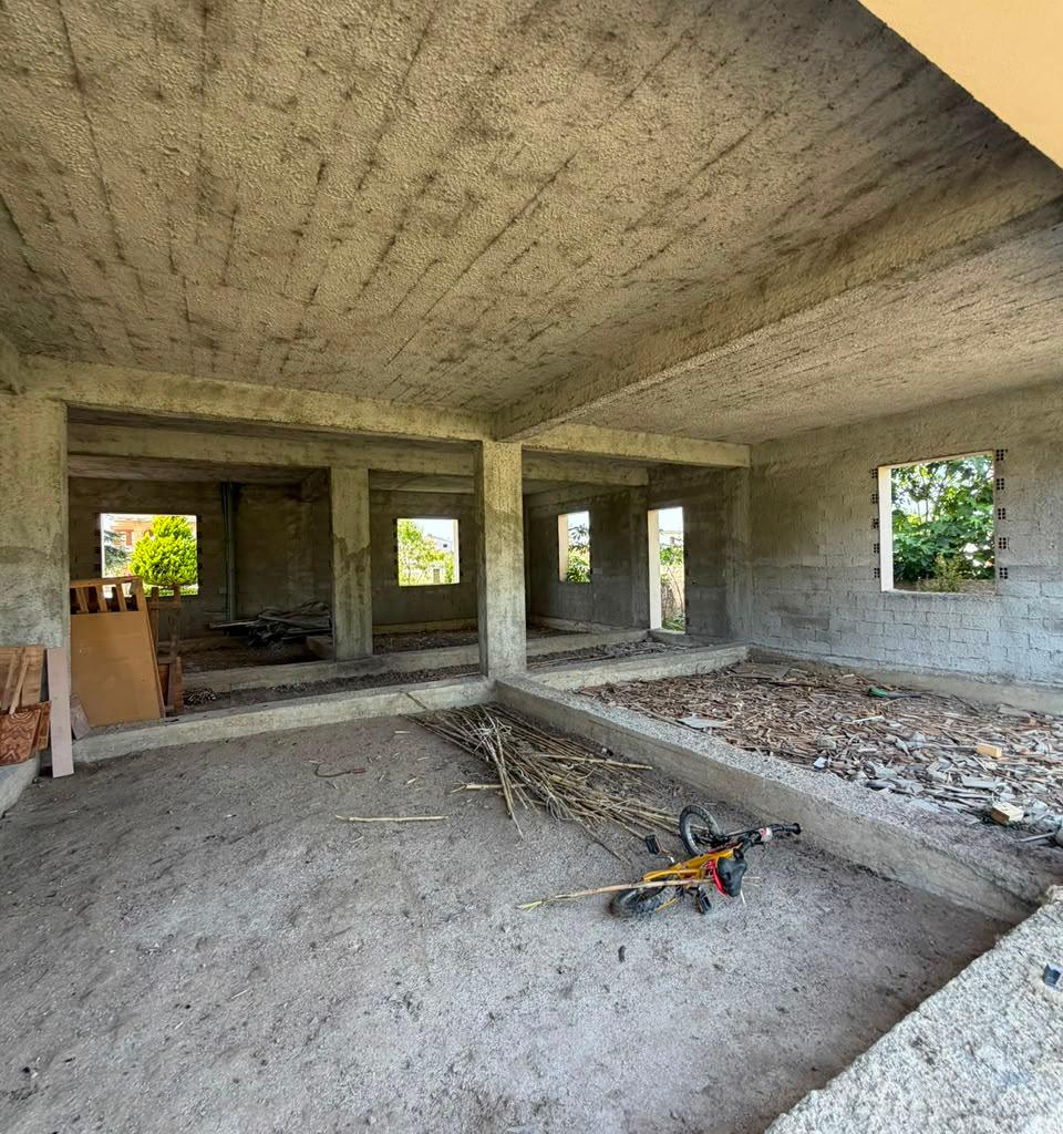 For Sale: Two-Storey Villa near Univers City