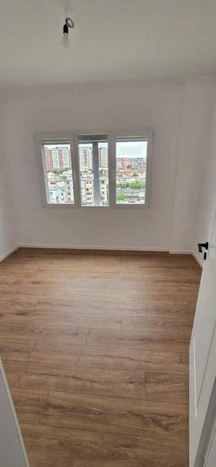 Tirane, vendesi appartamento 1+1+Balcone Piano 3, 56 m² 155.000 € (BULEVARDI ZOGU I PARE)