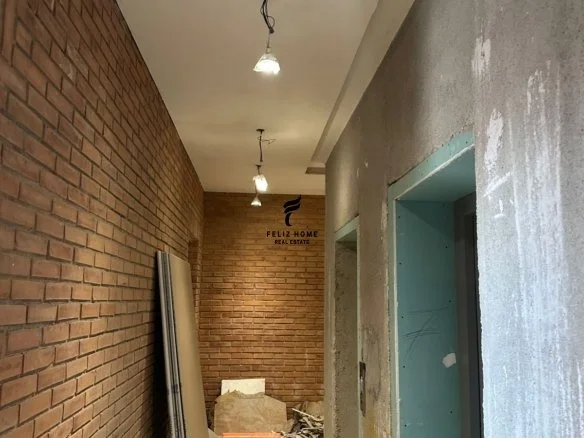 Tirane, vendesi appartamento 1+1+Balcone Piano 3, 54 m² 120.000 € (VIA KAVAJES)