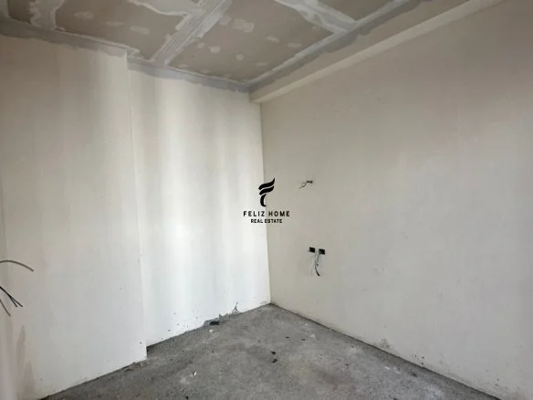 Tirane, vendesi appartamento 1+1+Balcone Piano 3, 54 m² 120.000 € (VIA KAVAJES)