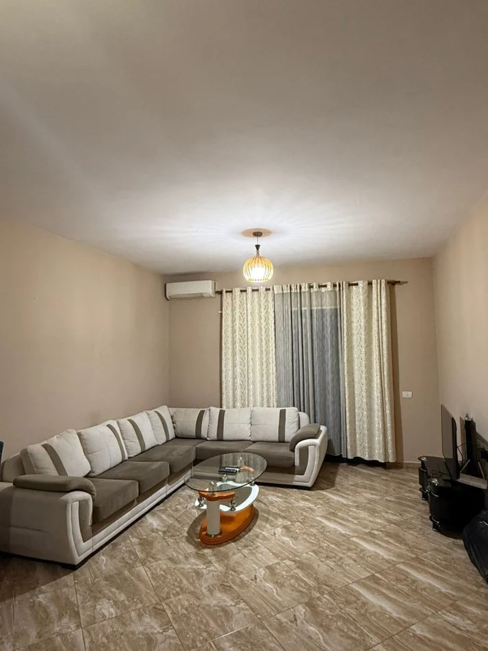 Tirane, jepet me qera apartament 2+1 Kati 1, 108 m² 550 € (ASTIR)