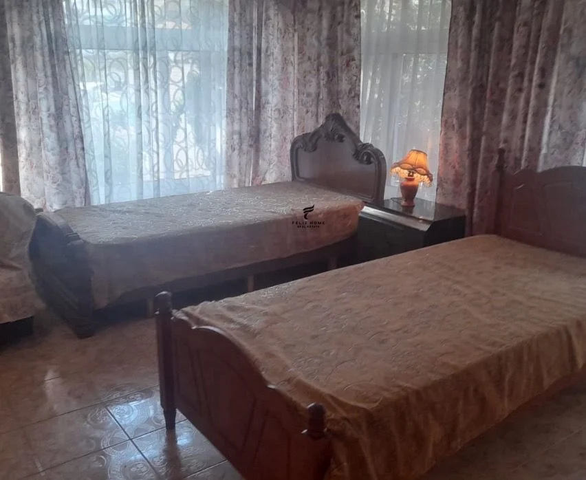 Tirane, affitto mensile appartamento 2+1 Piano 3, 130 m² 600 € (KRISTAL CENTER)