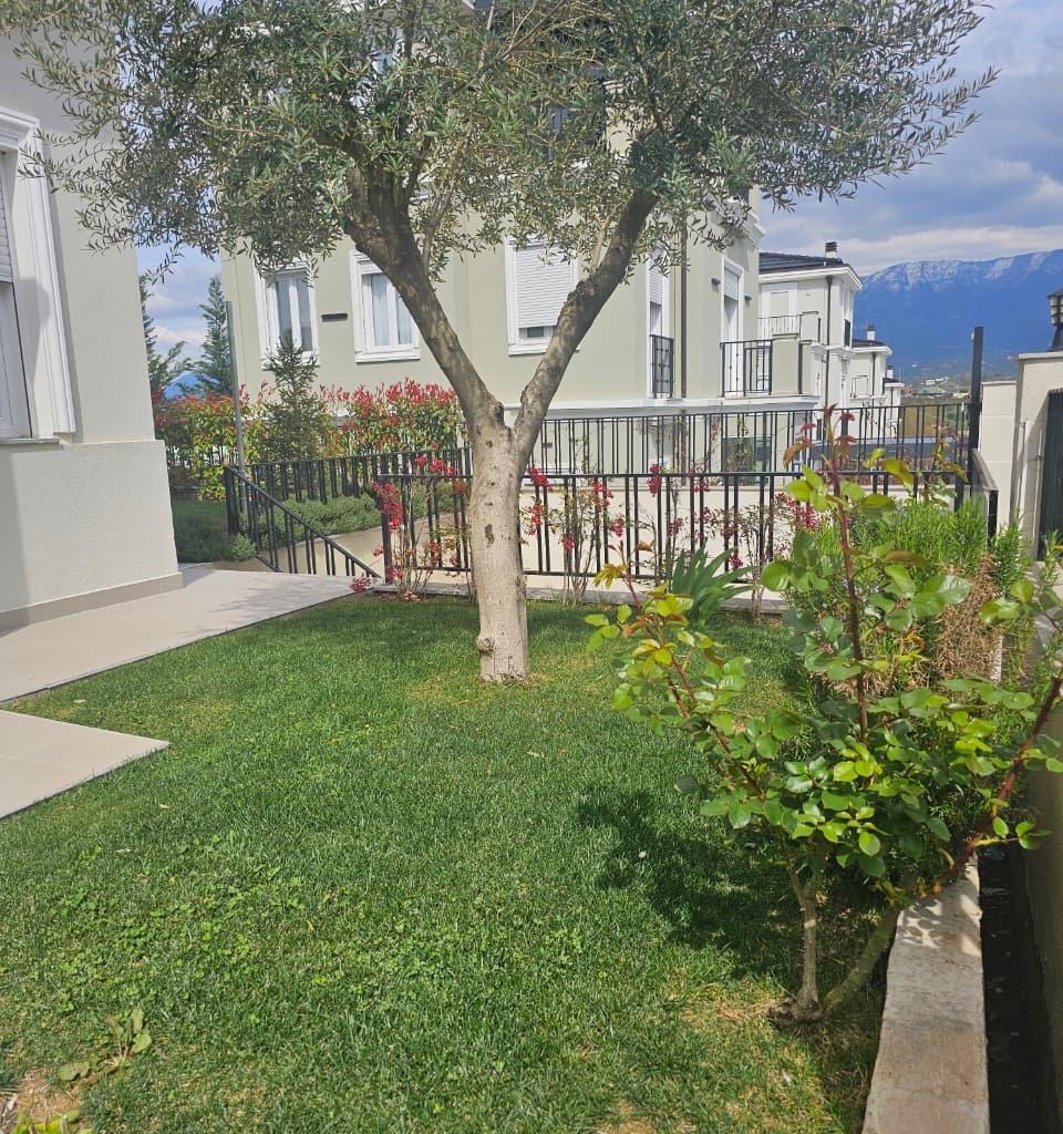 🏡 Modern Villa for Rent – “Vila Lule” Residence, TEG