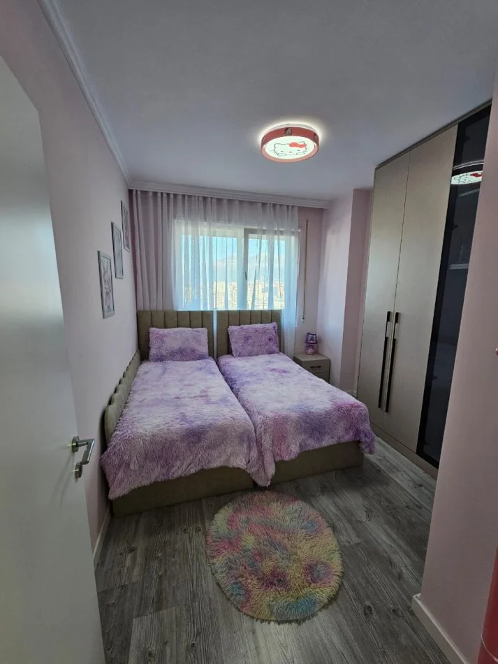 Tirane, affitto appartamento 2+1+Balcone Piano 6, 96 m² 650 € (GOLDEN PARK 3)