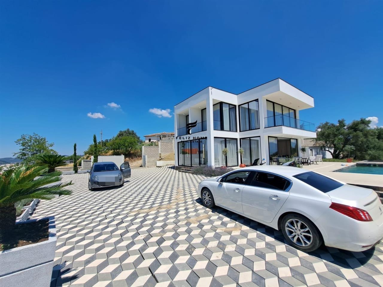 SHITET VILE PRIVATE 3250 M2 VORE 850.000 EURO
