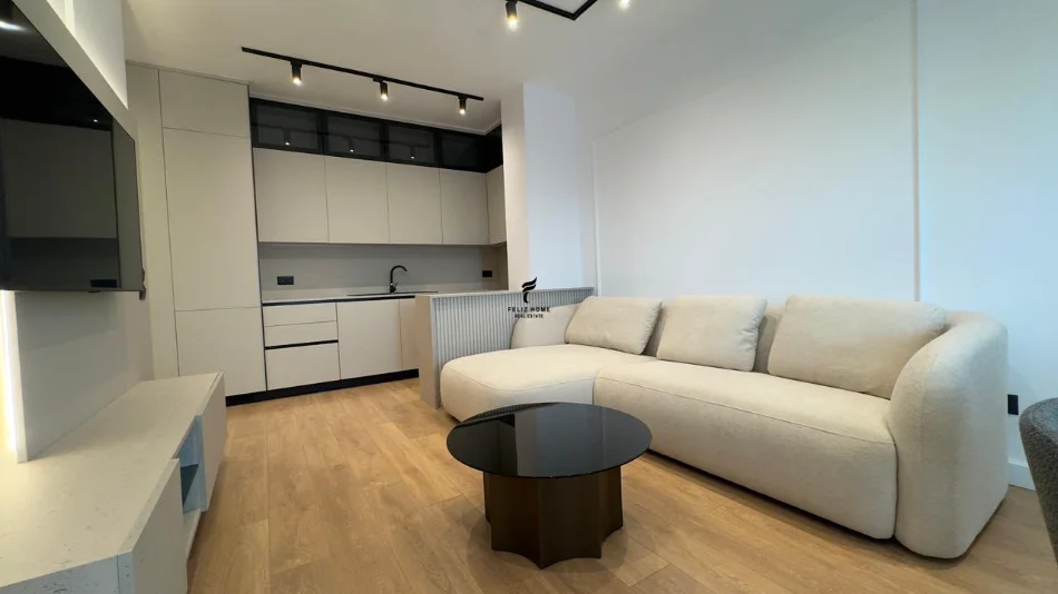 Tirana, Apartment for Rent 1+1 Floor 8, 70 m² 800 € (PORCELANI)