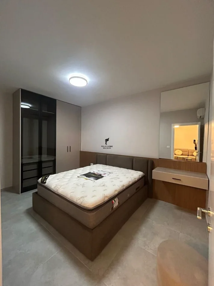 Tirane, affitto appartamento 1+1 Piano 12, 70 m² 500 € (Yzberisht)