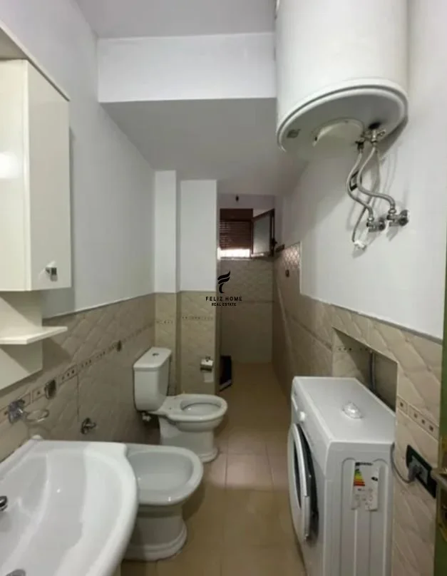 Tirane, affitto appartamento 1+1 Piano 1, 64 m² 450 € (VASIL SHANTO)