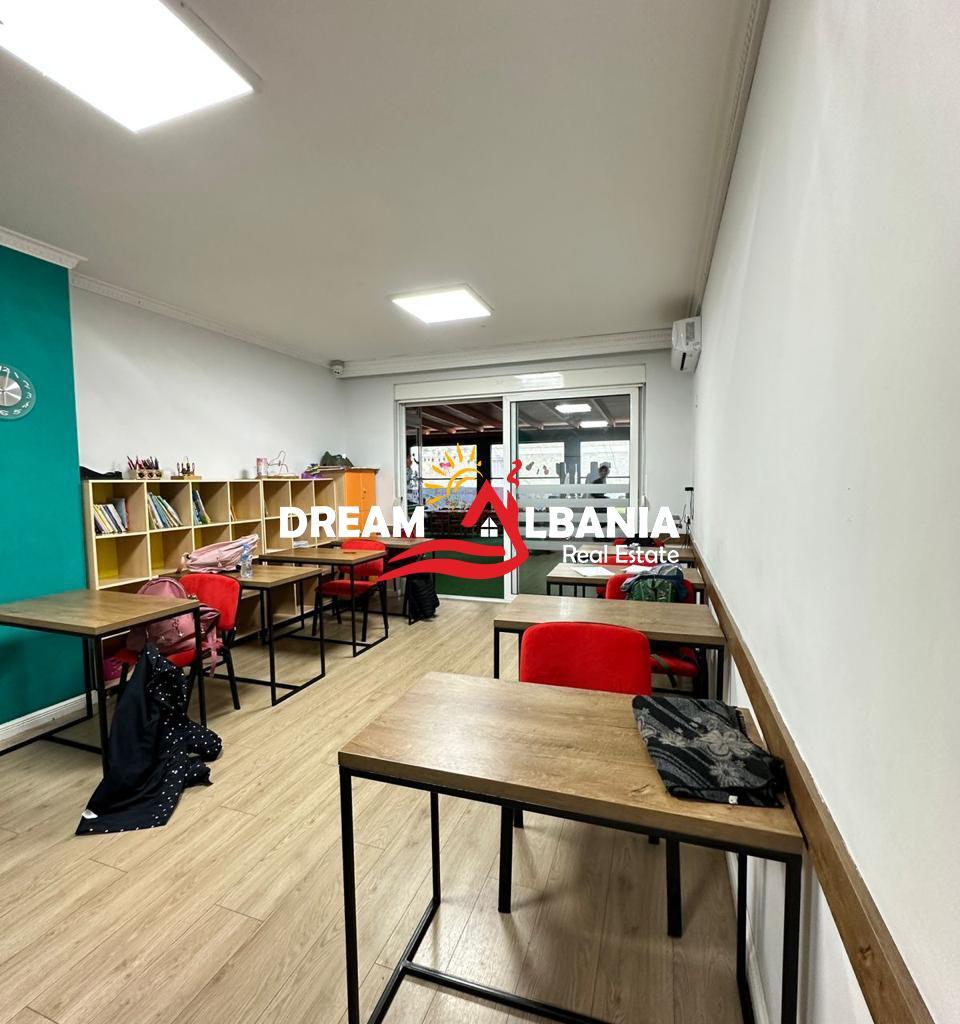 Office Space for Rent in Bllok, Tirana (ID 42611151)