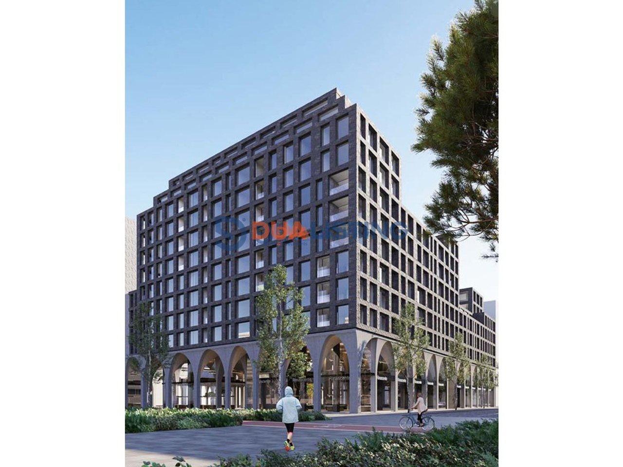 Shitet Apartament 1+1 me verande tek Bulevardi i Ri